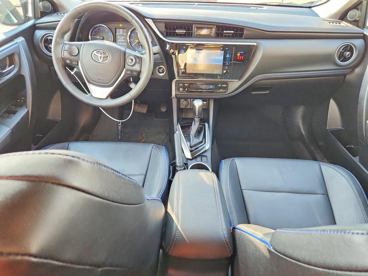 2018 TOYOTA COROLLA XSE photo 15