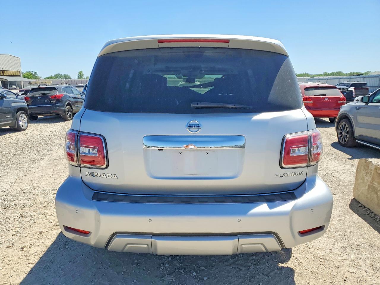 2018 NISSAN ARMADA PLATINUM photo 16