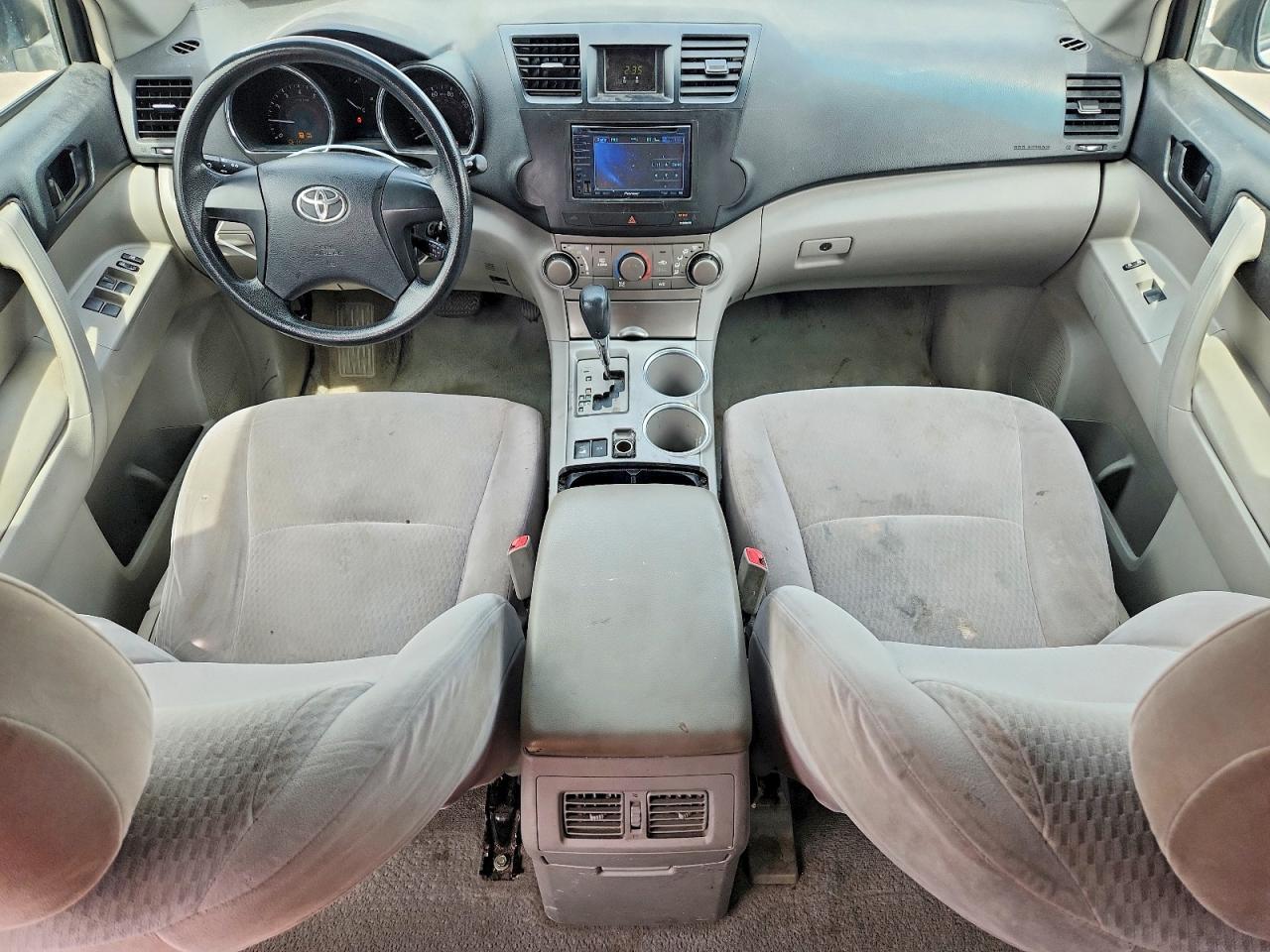 2008 TOYOTA HIGHLANDER BASE photo 15