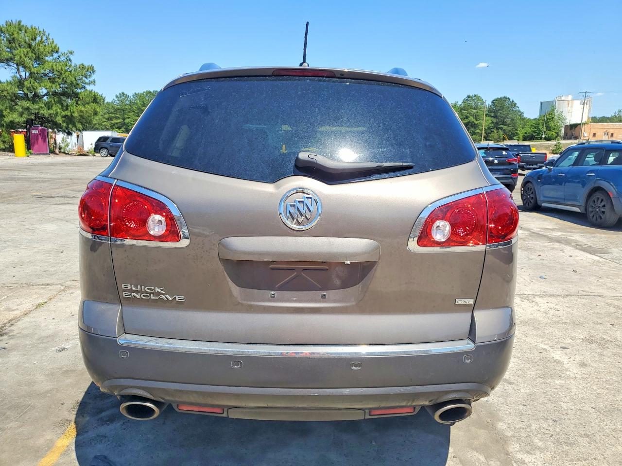 2010 BUICK ENCLAVE CXL photo 6