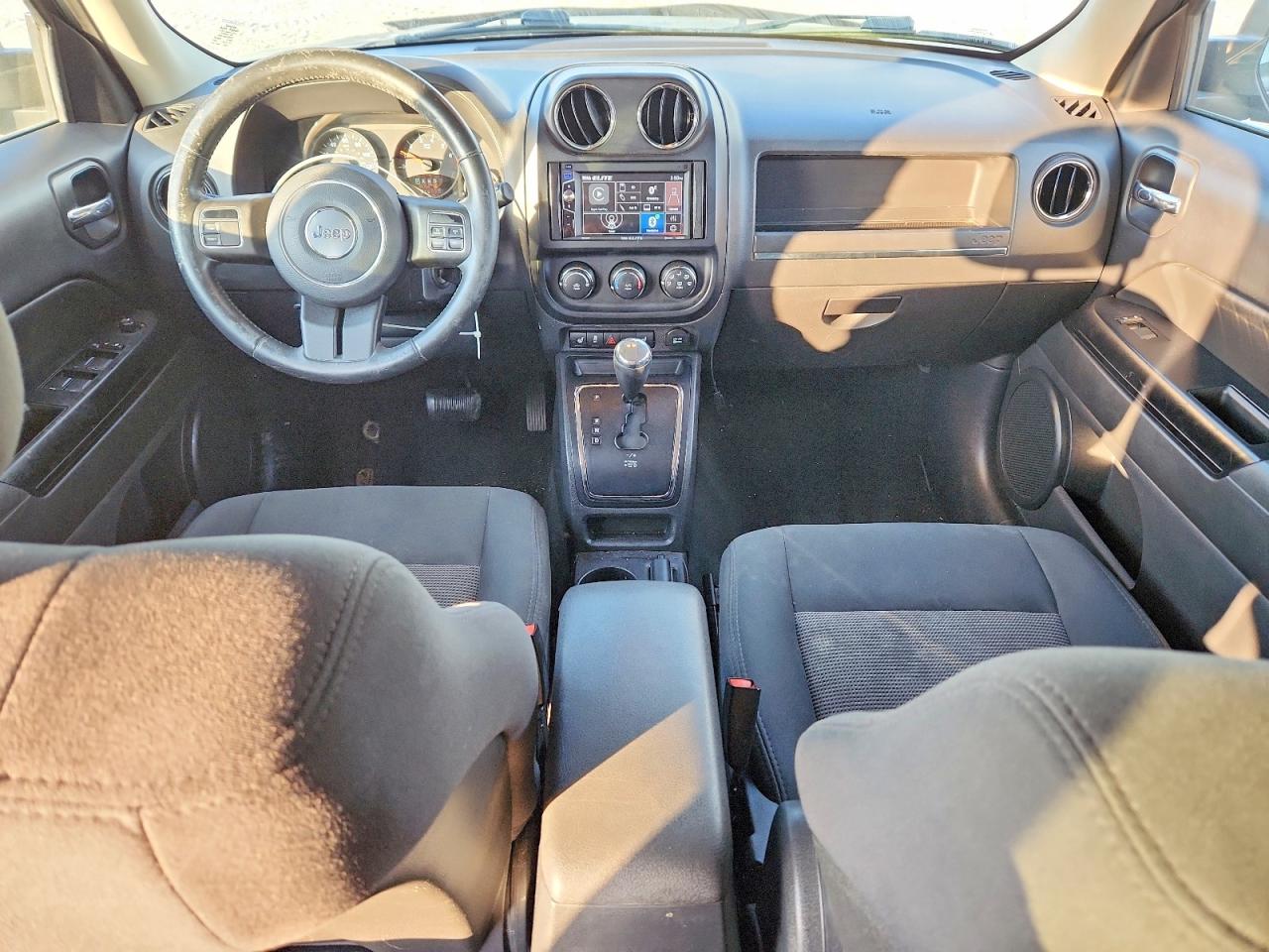 2012 JEEP PATRIOT LATITUDE photo 15