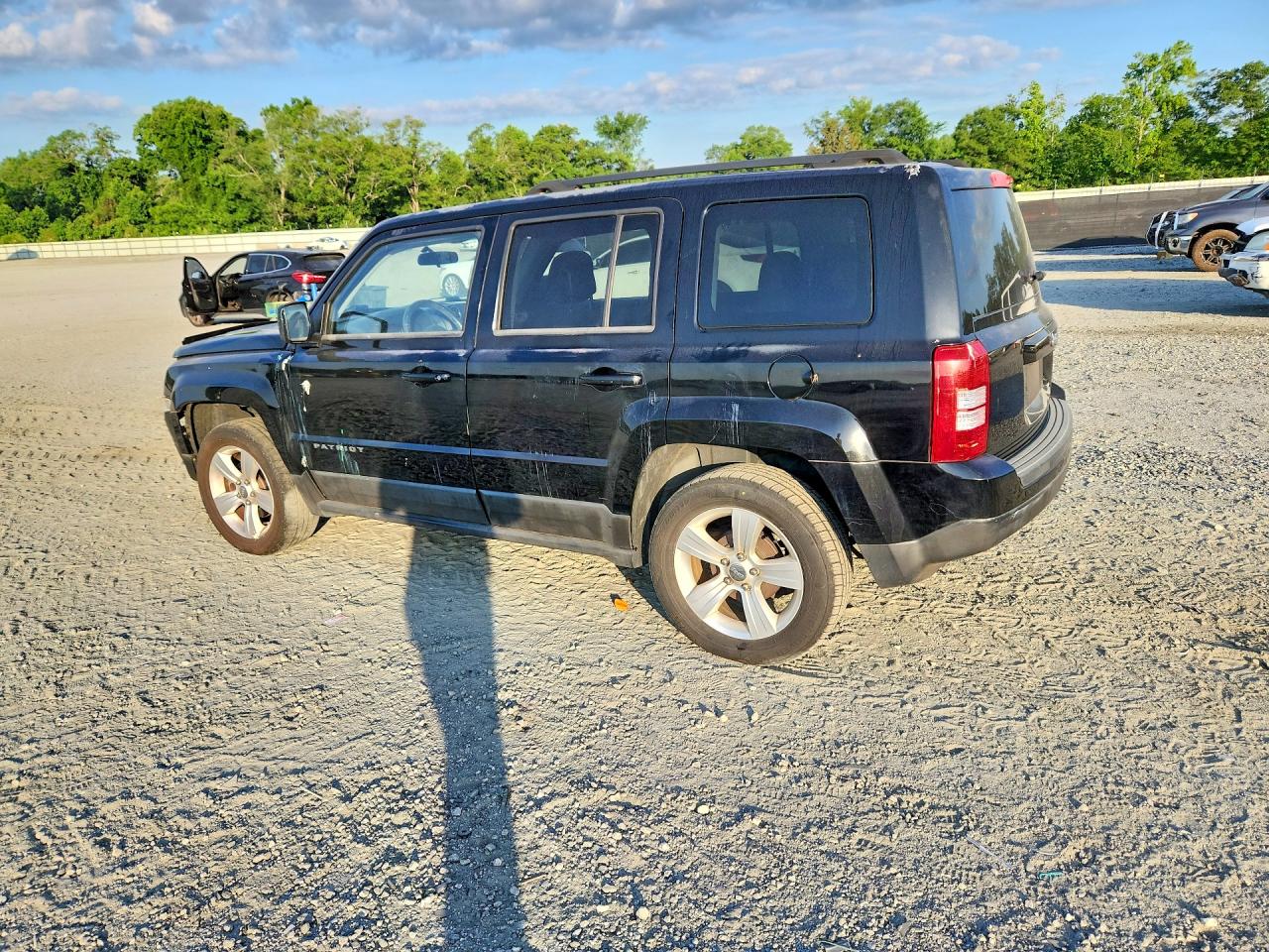 2012 JEEP PATRIOT LATITUDE photo 3