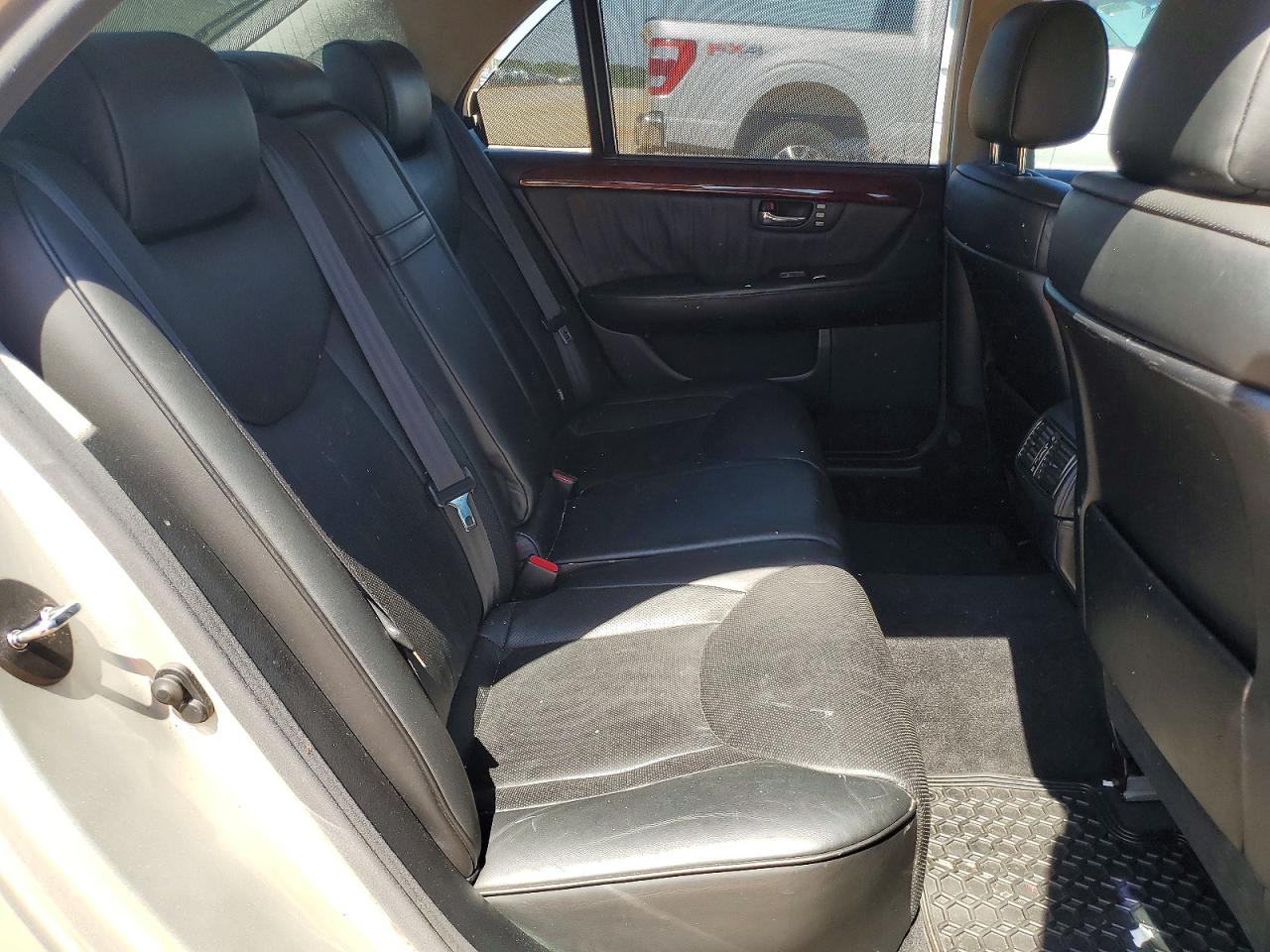 2003 LEXUS LS 430 photo 10