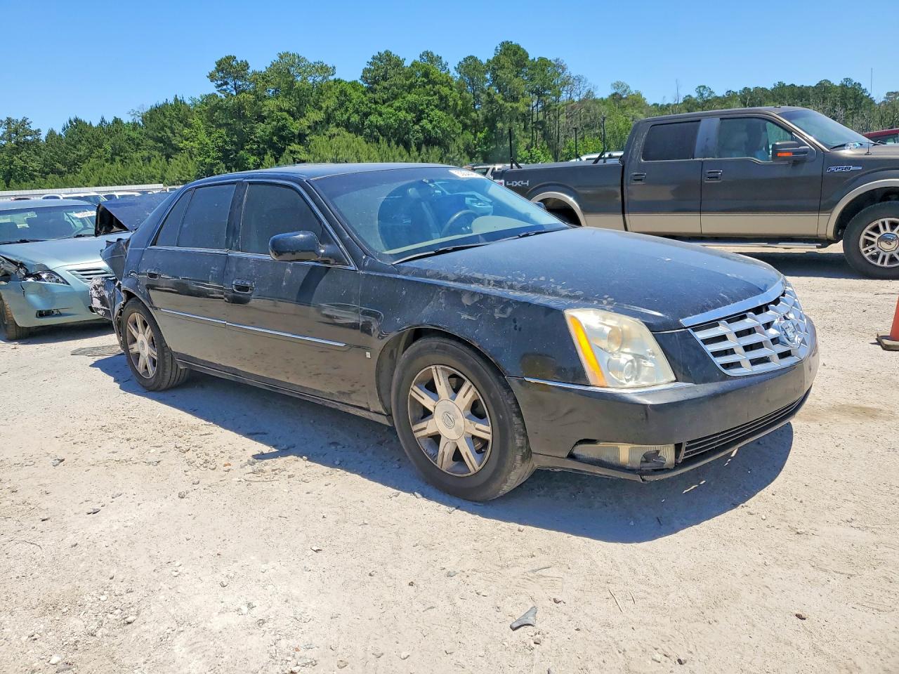 2006 CADILLAC DTS photo 4