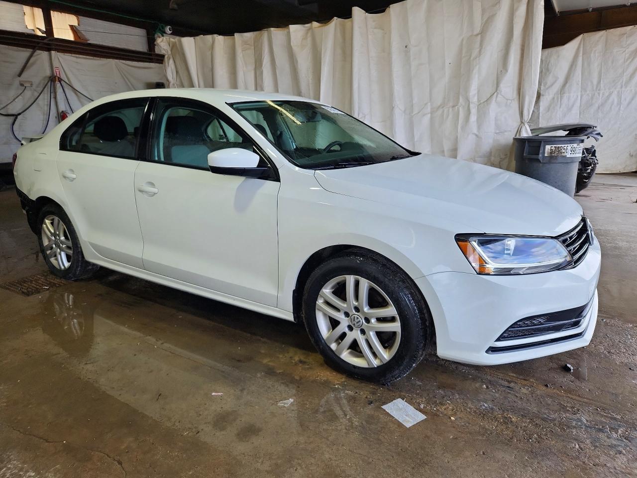 2018 VOLKSWAGEN JETTA S photo 10