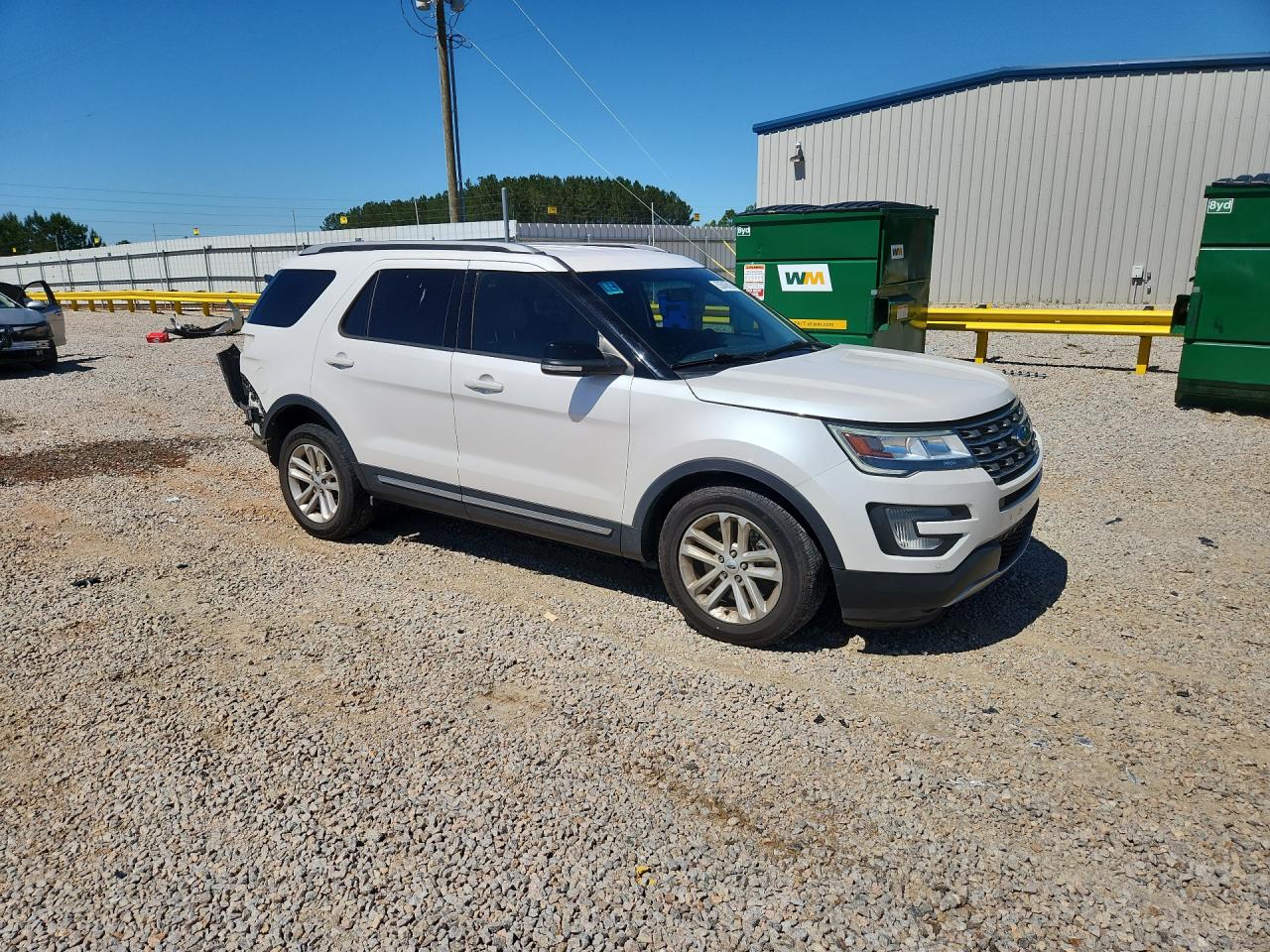 2017 FORD EXPLORER XLT photo 7
