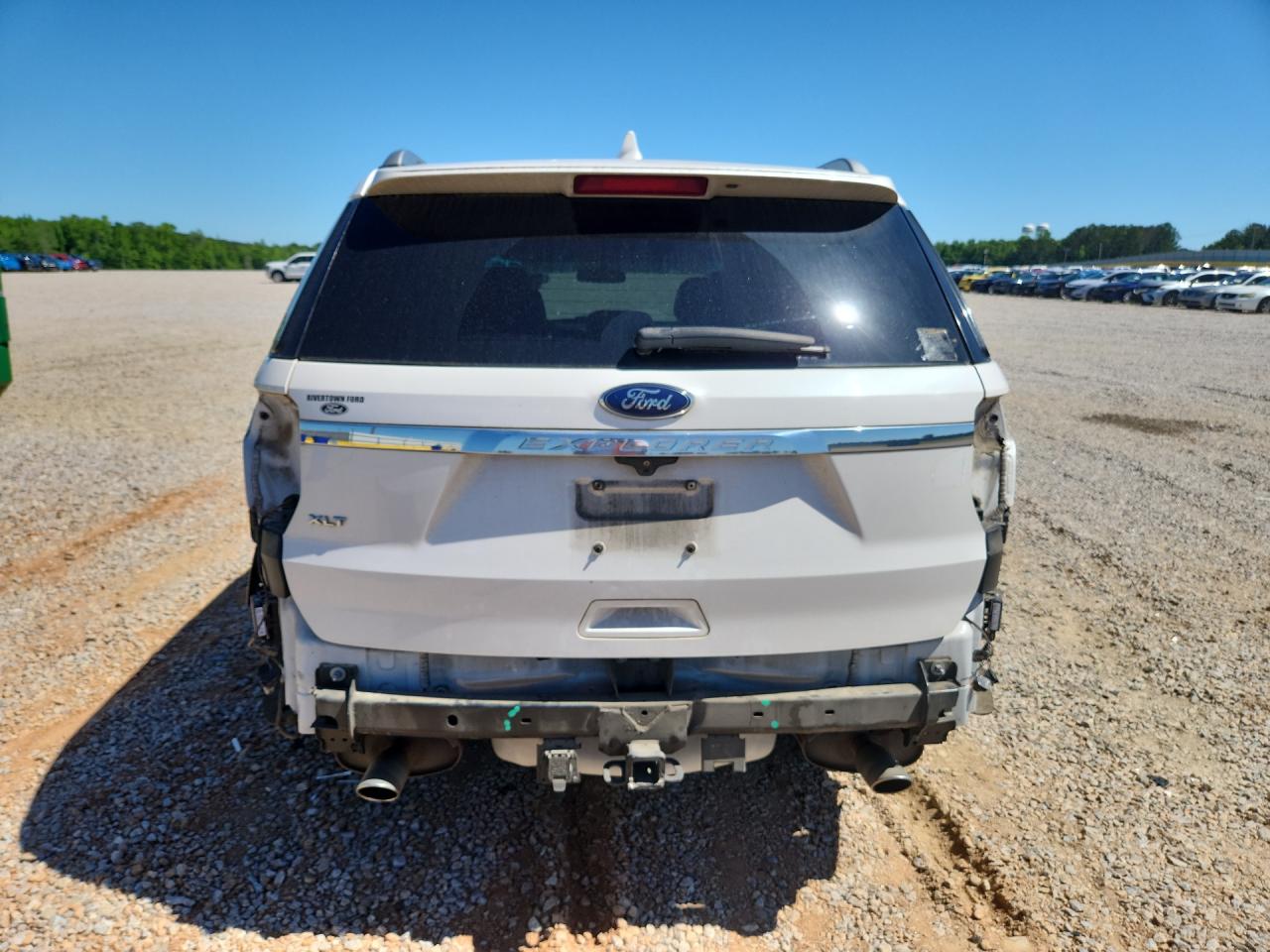 2017 FORD EXPLORER XLT photo 11