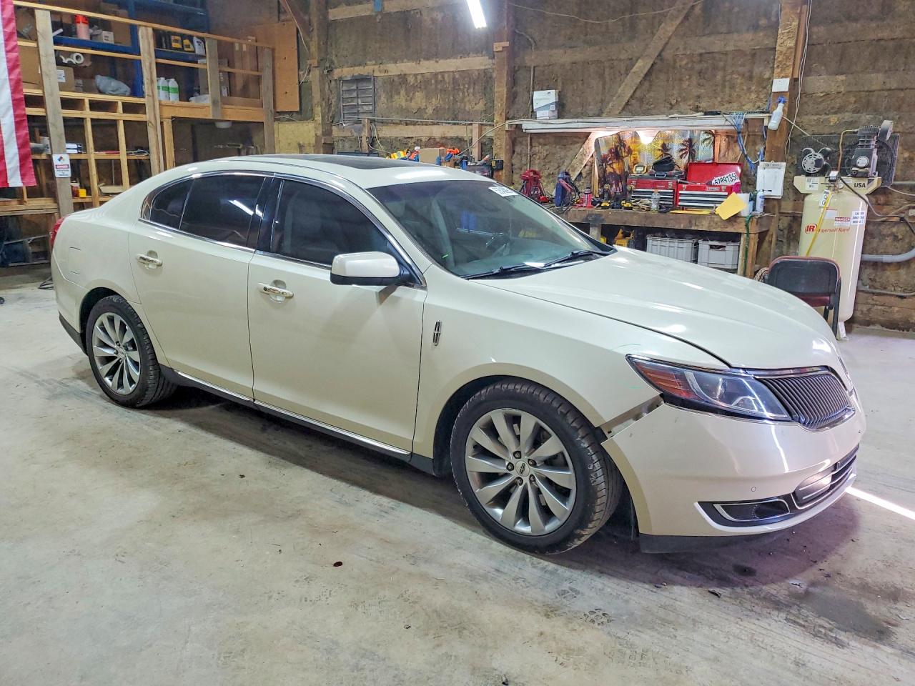 2014 LINCOLN MKS photo 7
