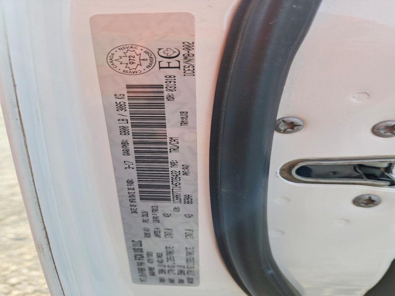 2017 RAM 1500 SLT photo 34