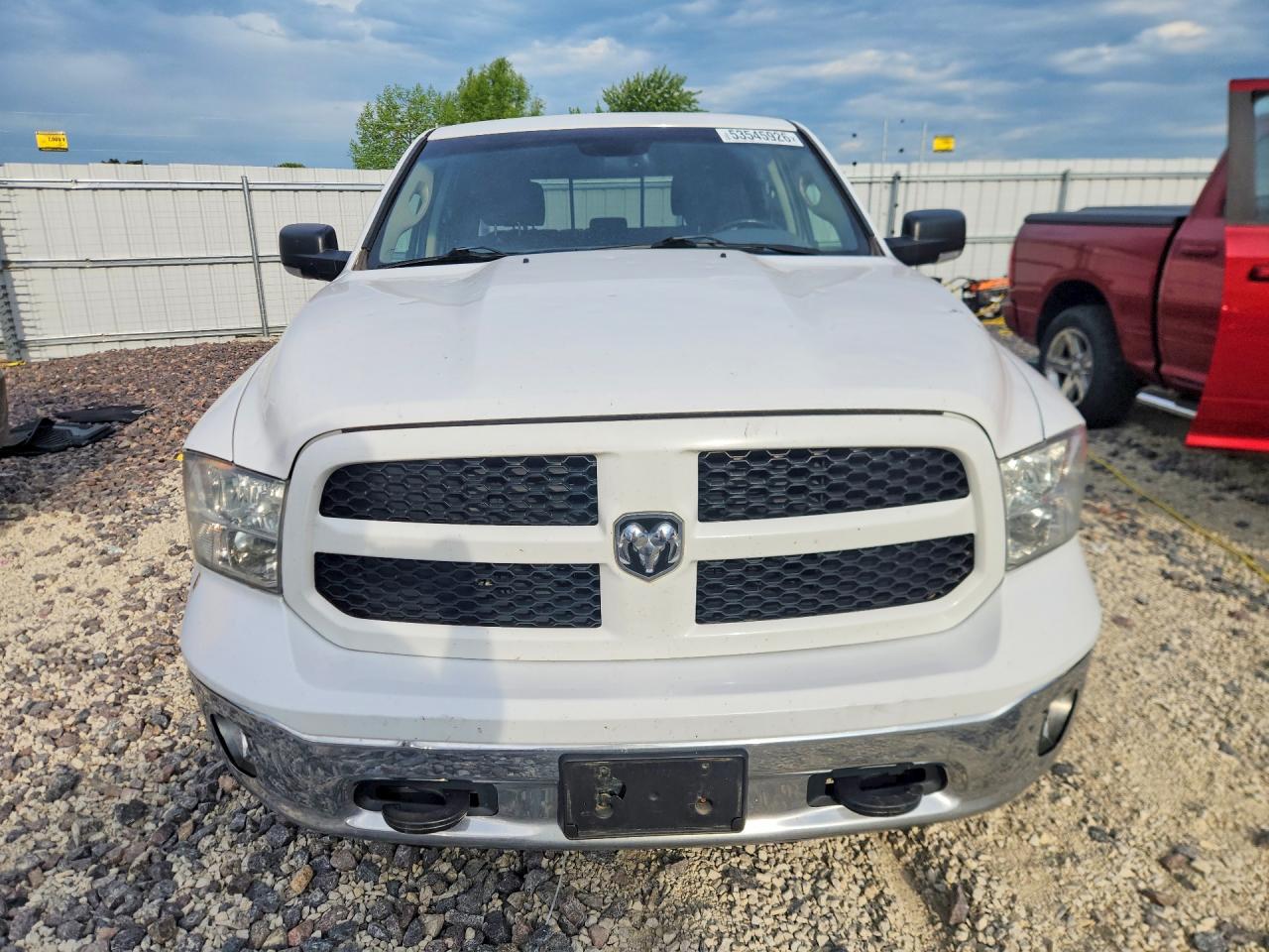 2017 RAM 1500 SLT photo 13
