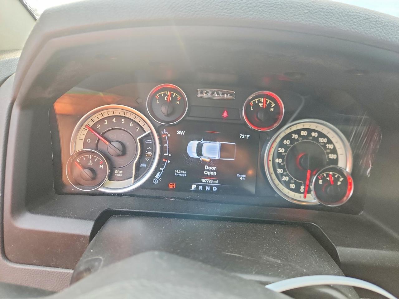 2017 RAM 1500 SLT photo 25