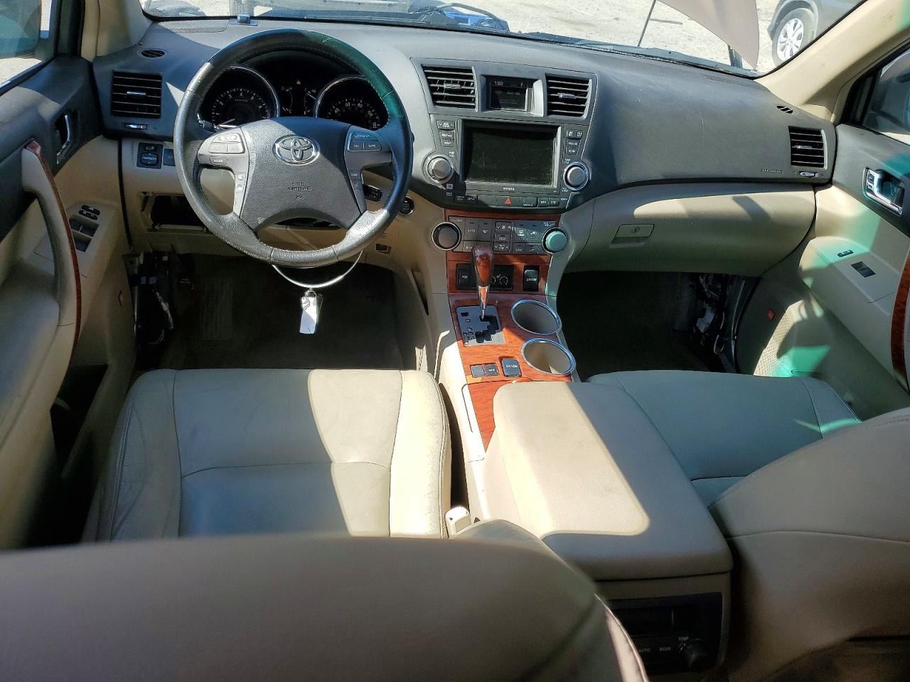 2008 TOYOTA HIGHLANDER LIMITED photo 22