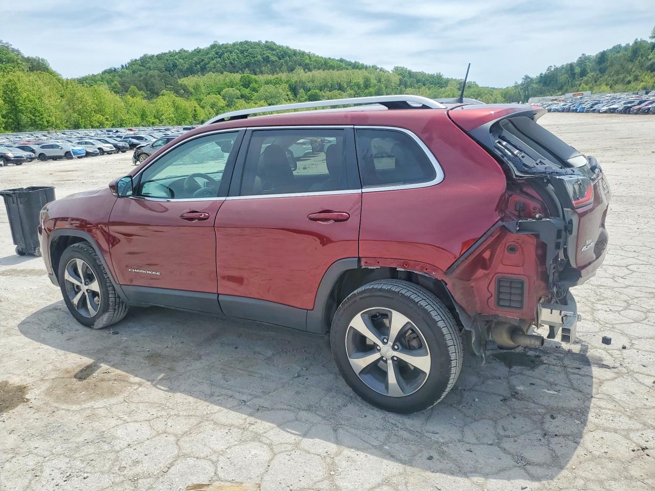 2019 JEEP CHEROKEE LIMITED photo 3