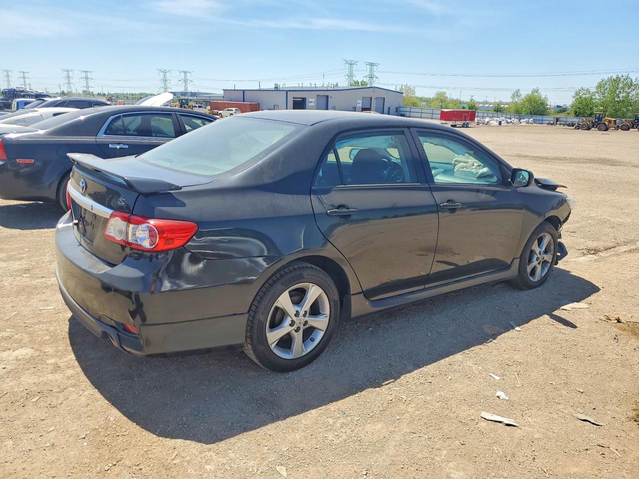 2013 TOYOTA COROLLA S photo 5
