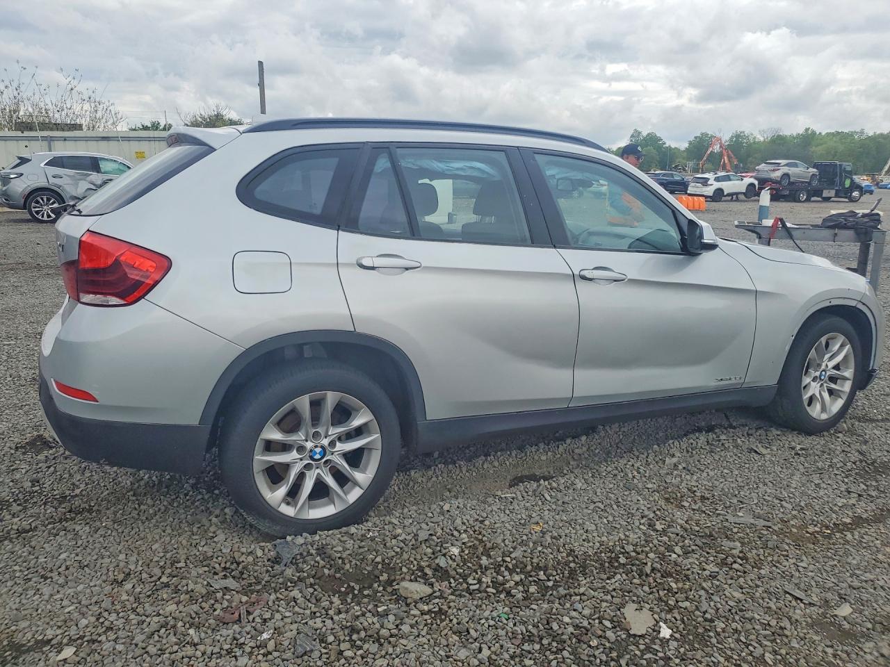 2015 BMW X1 XDRIVE28I photo 5
