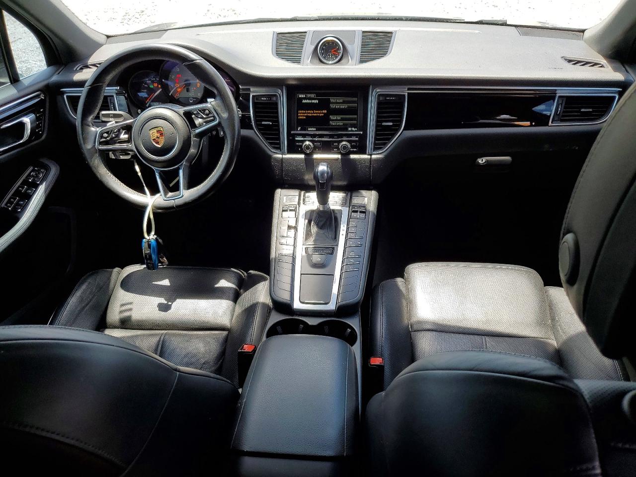 2016 PORSCHE MACAN S photo 15