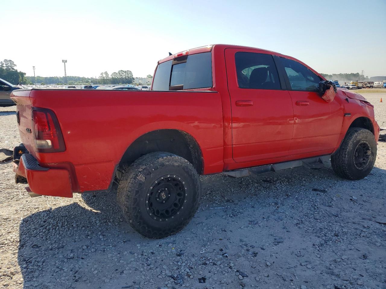 2016 RAM 1500 SPORT photo 7