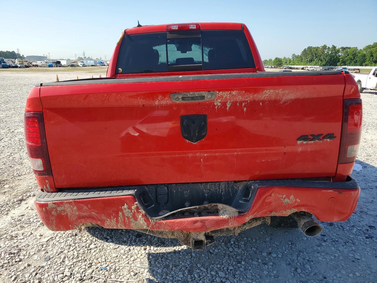 2016 RAM 1500 SPORT photo 16