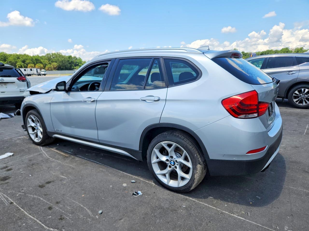2015 BMW X1 SDRIVE28I photo 3