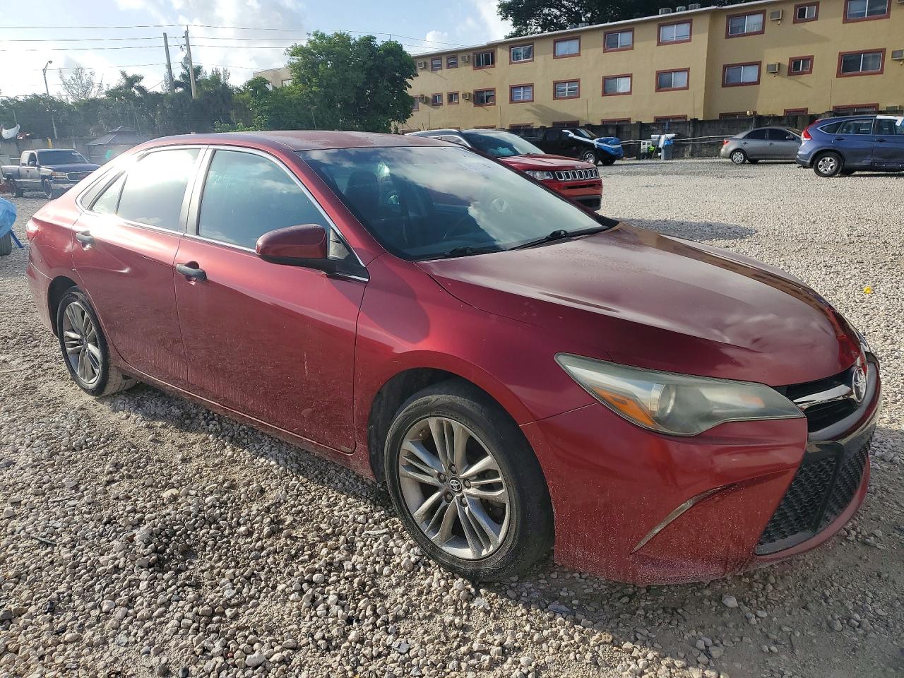 2015 TOYOTA CAMRY SE photo 7