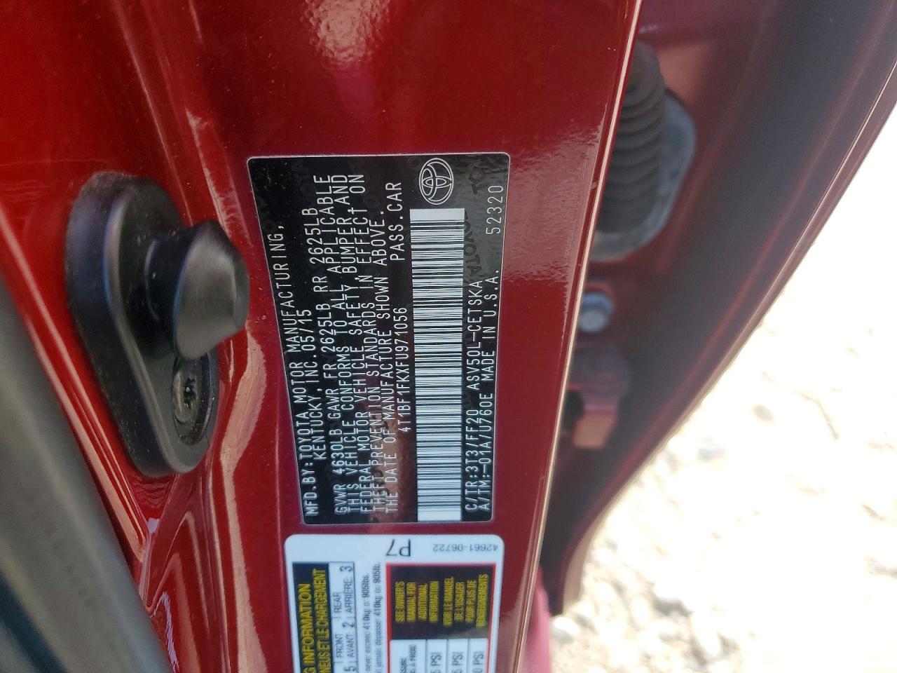 2015 TOYOTA CAMRY SE photo 23