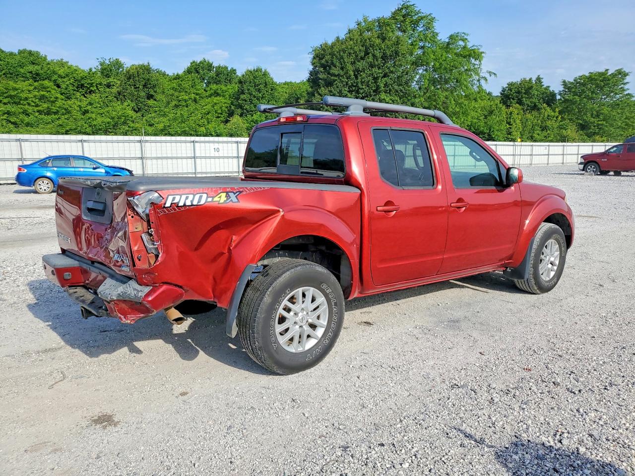 2017 NISSAN FRONTIER PRO-4X photo 7