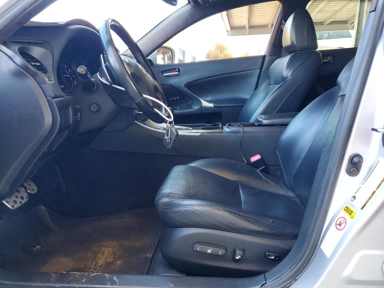 2006 LEXUS IS 350 photo 19