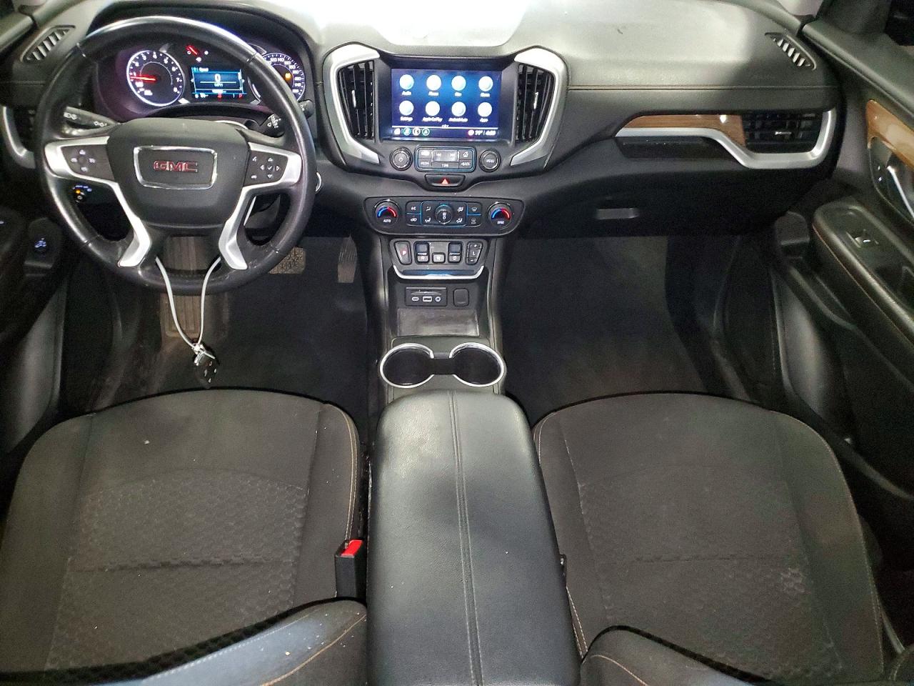 2018 GMC TERRAIN SLE photo 22