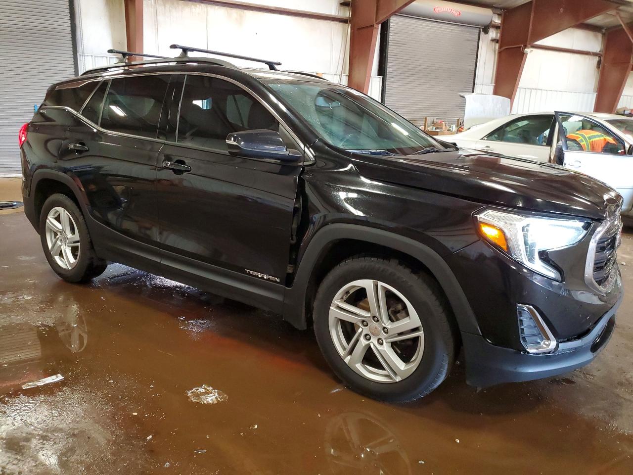 2018 GMC TERRAIN SLE photo 10