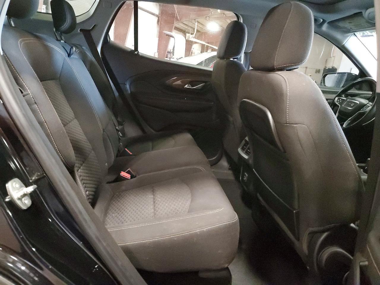 2018 GMC TERRAIN SLE photo 31