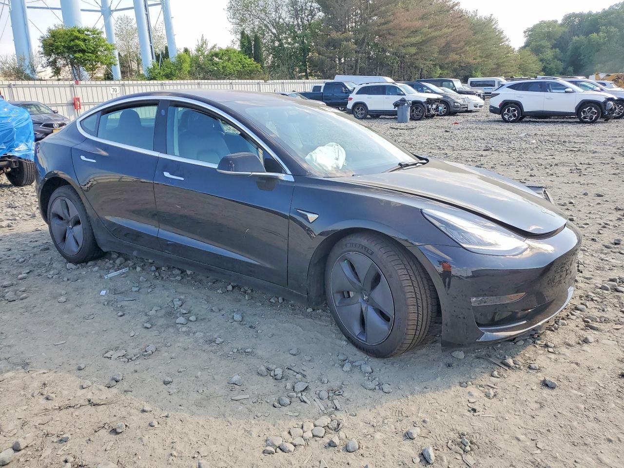 2018 TESLA MODEL 3 photo 4