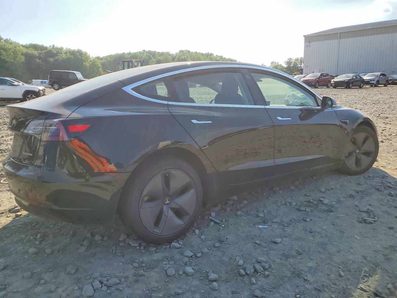 2018 TESLA MODEL 3 photo 3