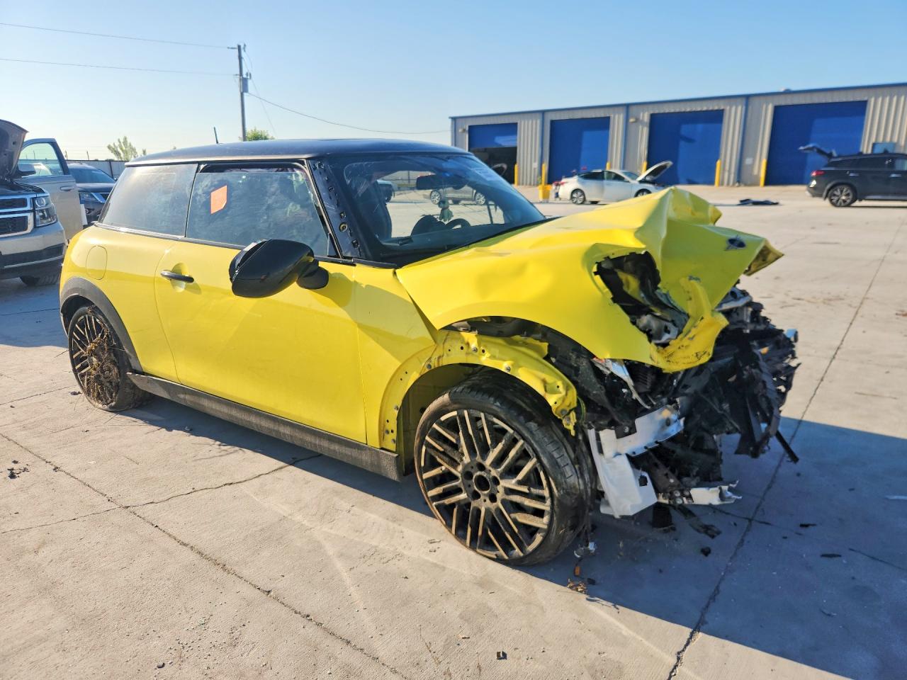 2025 MINI COOPER S photo 7