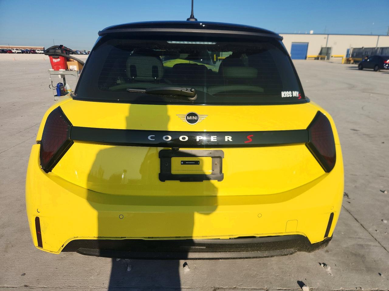 2025 MINI COOPER S photo 11