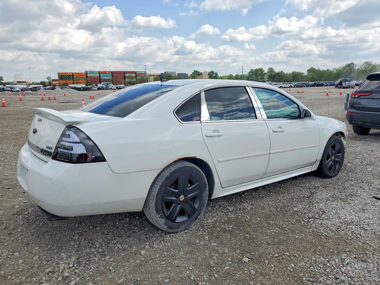 2011 CHEVROLET IMPALA LS photo 7