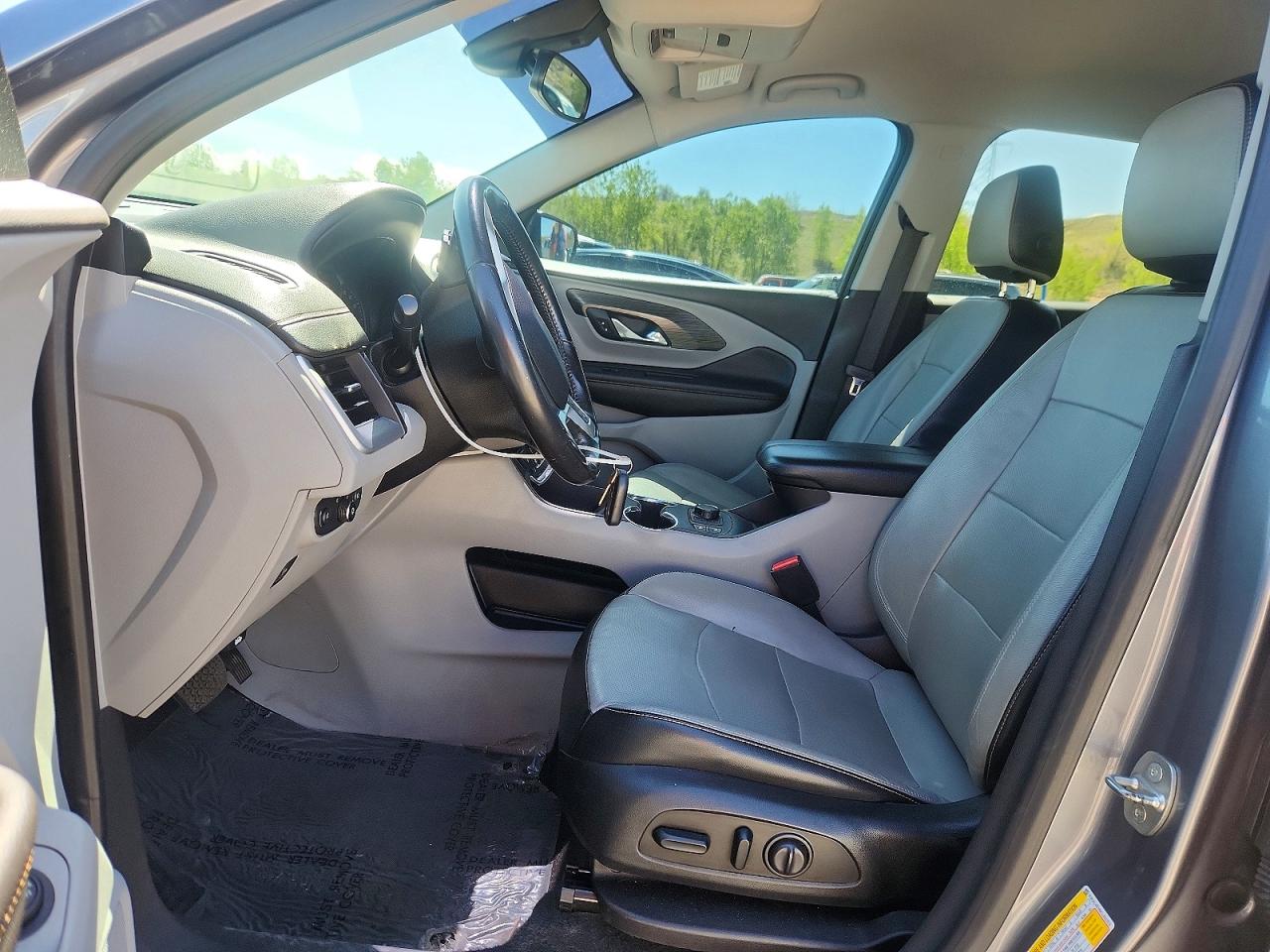 2019 GMC TERRAIN SLT photo 13