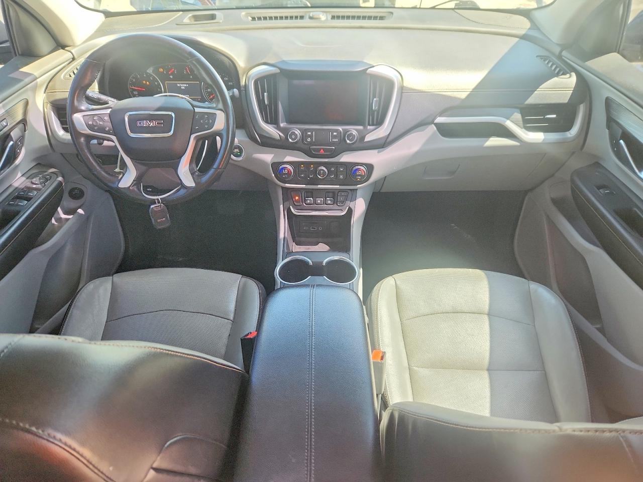 2019 GMC TERRAIN SLT photo 15