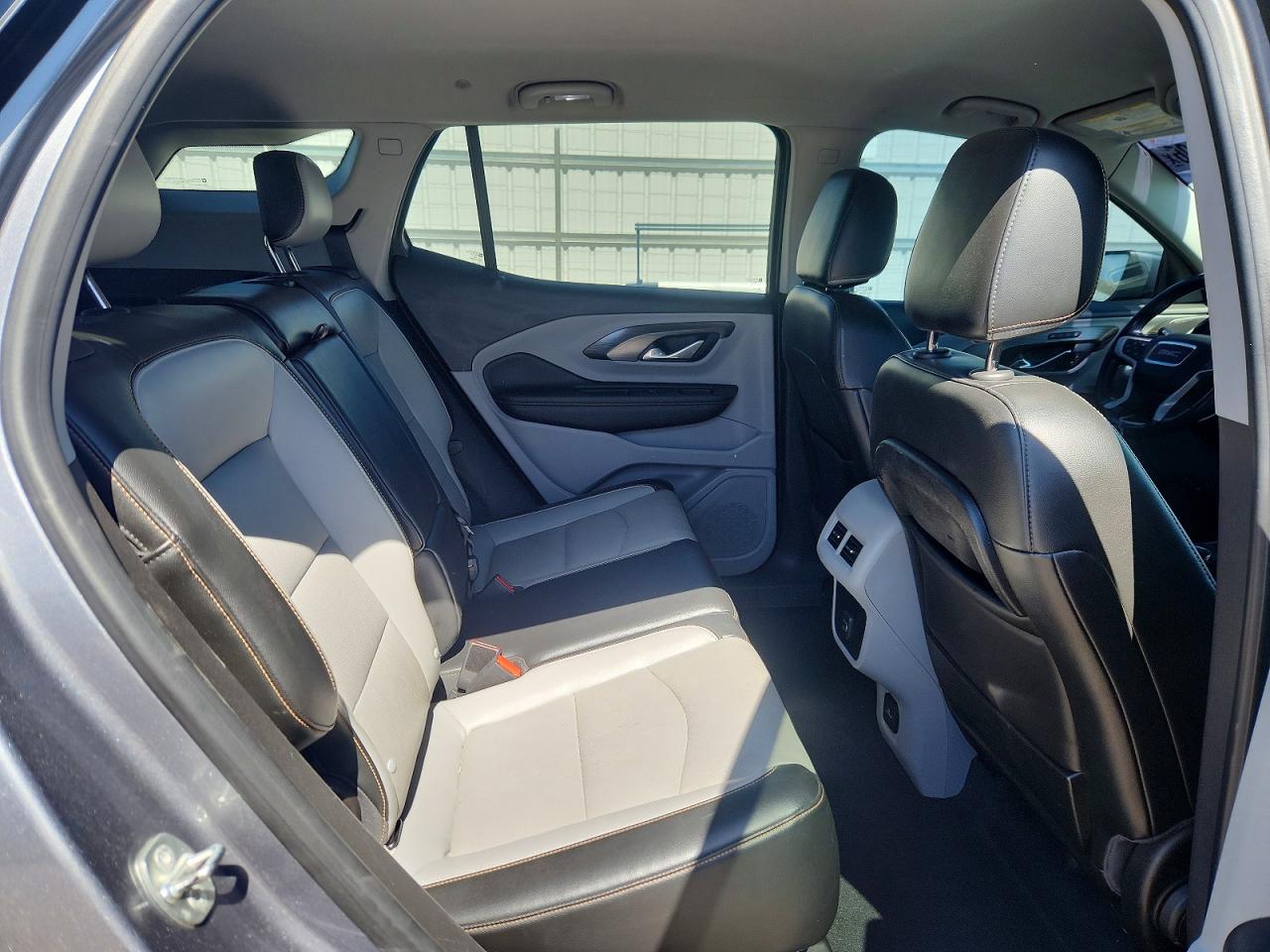 2019 GMC TERRAIN SLT photo 21