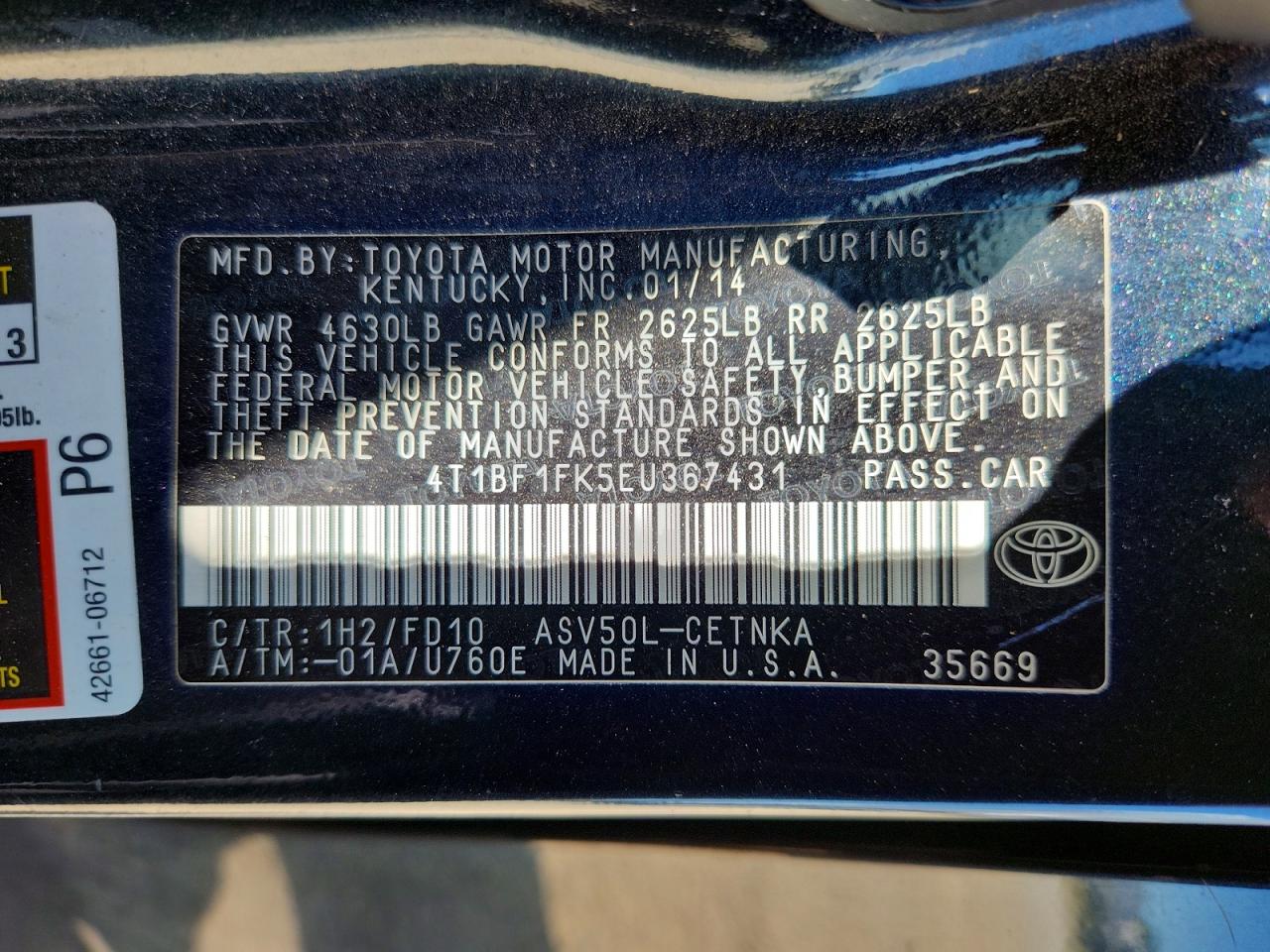 2014 TOYOTA CAMRY LE photo 25