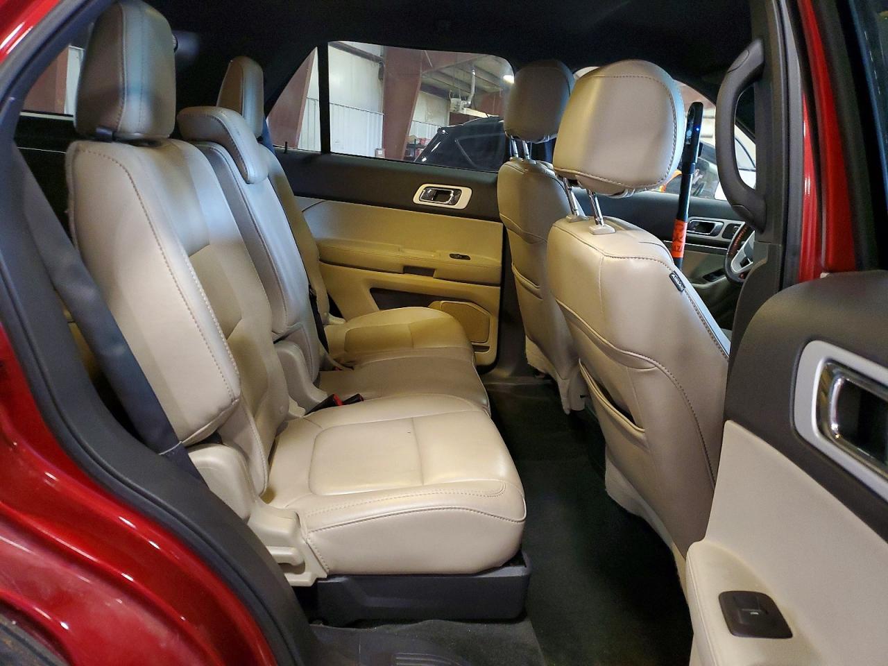 2014 FORD EXPLORER XLT photo 31