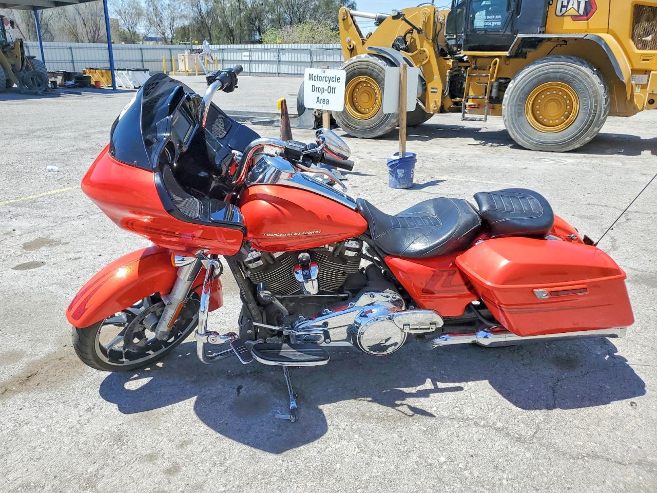 2017 HARLEY-DAVIDSON FLTRXS ROAD GLIDE SPECIAL photo 5