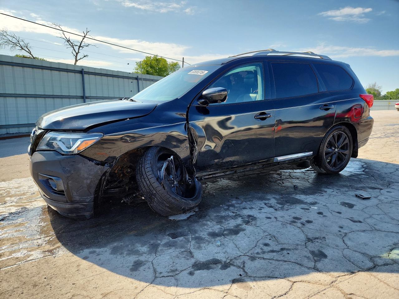 2017 NISSAN PATHFINDER