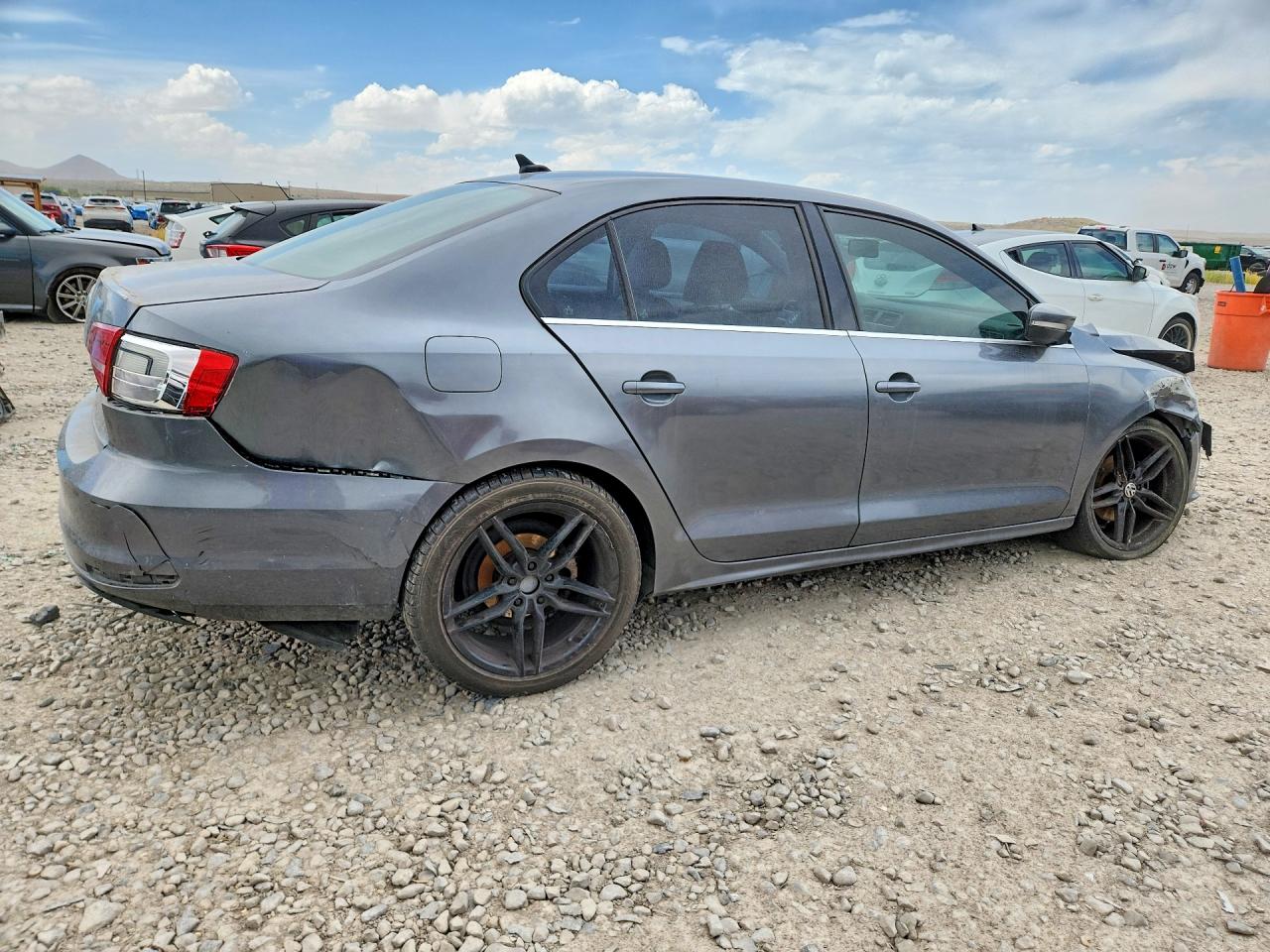 2015 VOLKSWAGEN JETTA SE photo 7