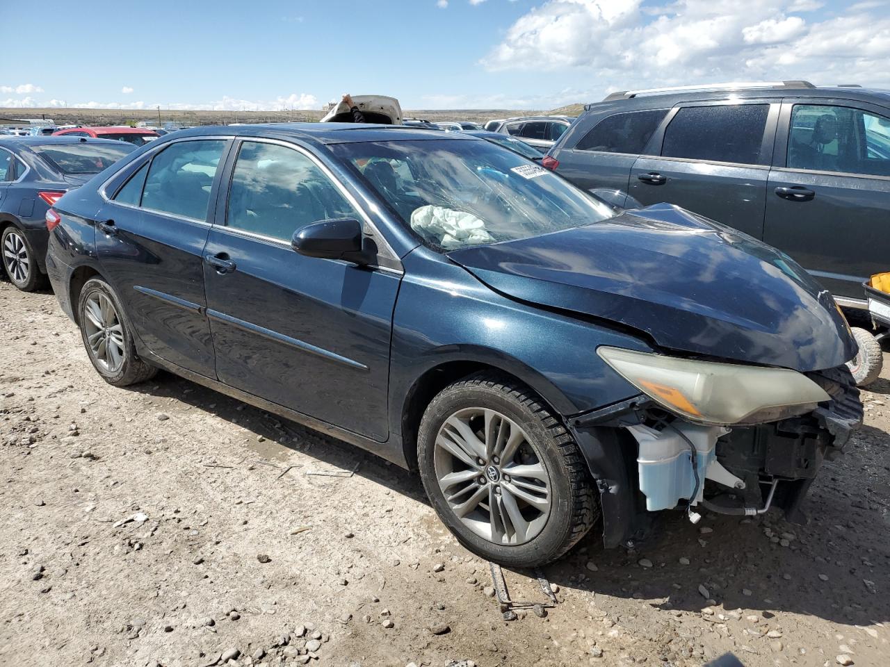 2016 TOYOTA CAMRY XLE photo 7
