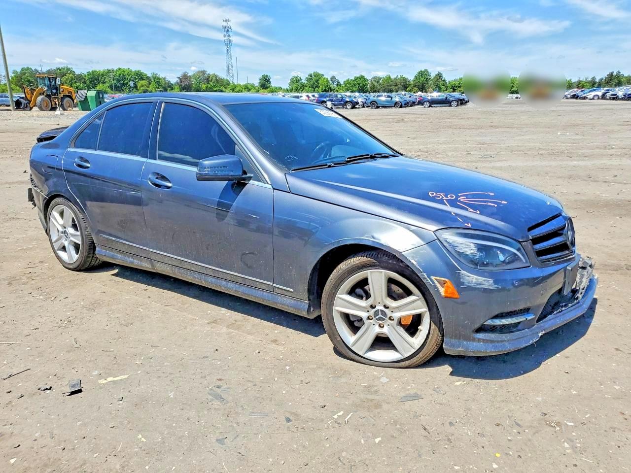 2011 MERCEDES-BENZ C 300 4MATIC photo 7