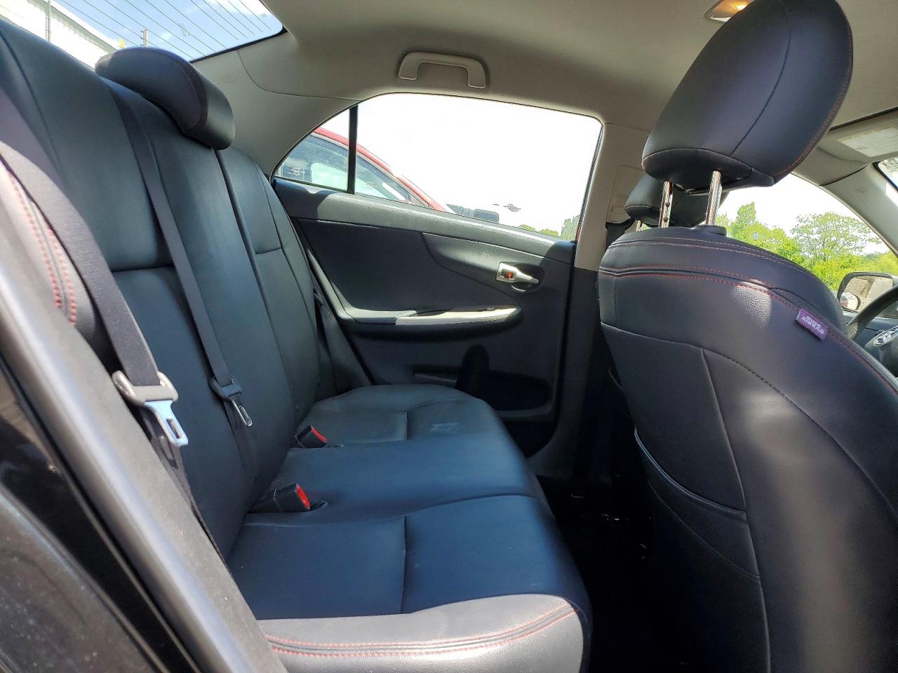 2012 TOYOTA COROLLA S photo 19