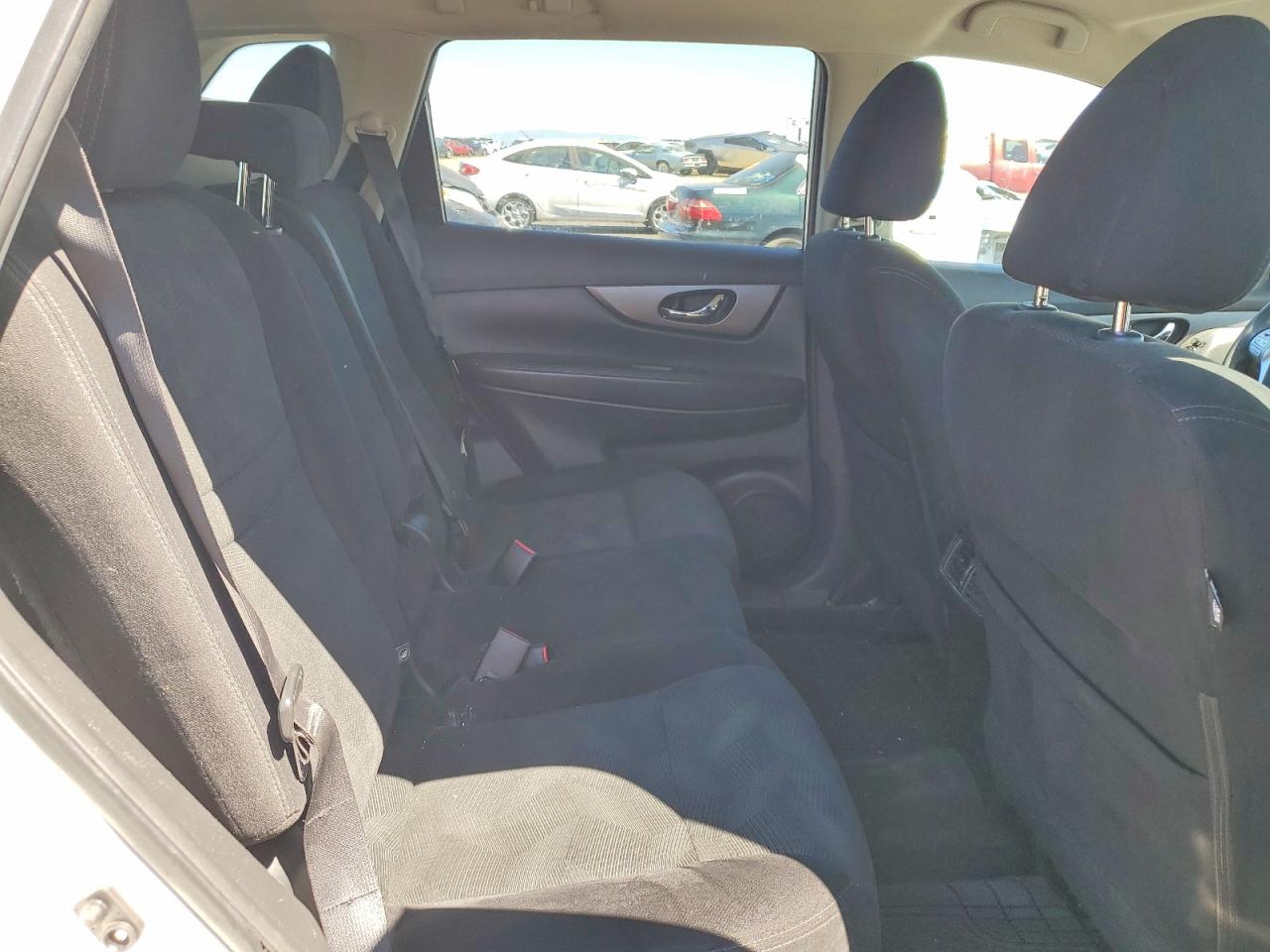 2016 NISSAN ROGUE S photo 21
