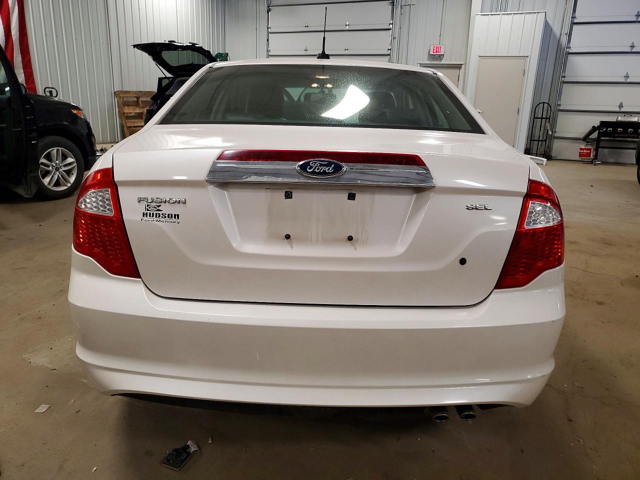 2010 FORD FUSION SEL photo 11