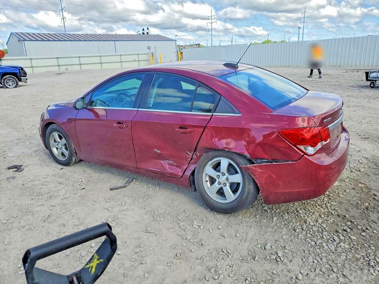 2016 CHEVROLET CRUZE LIMITED LT photo 3