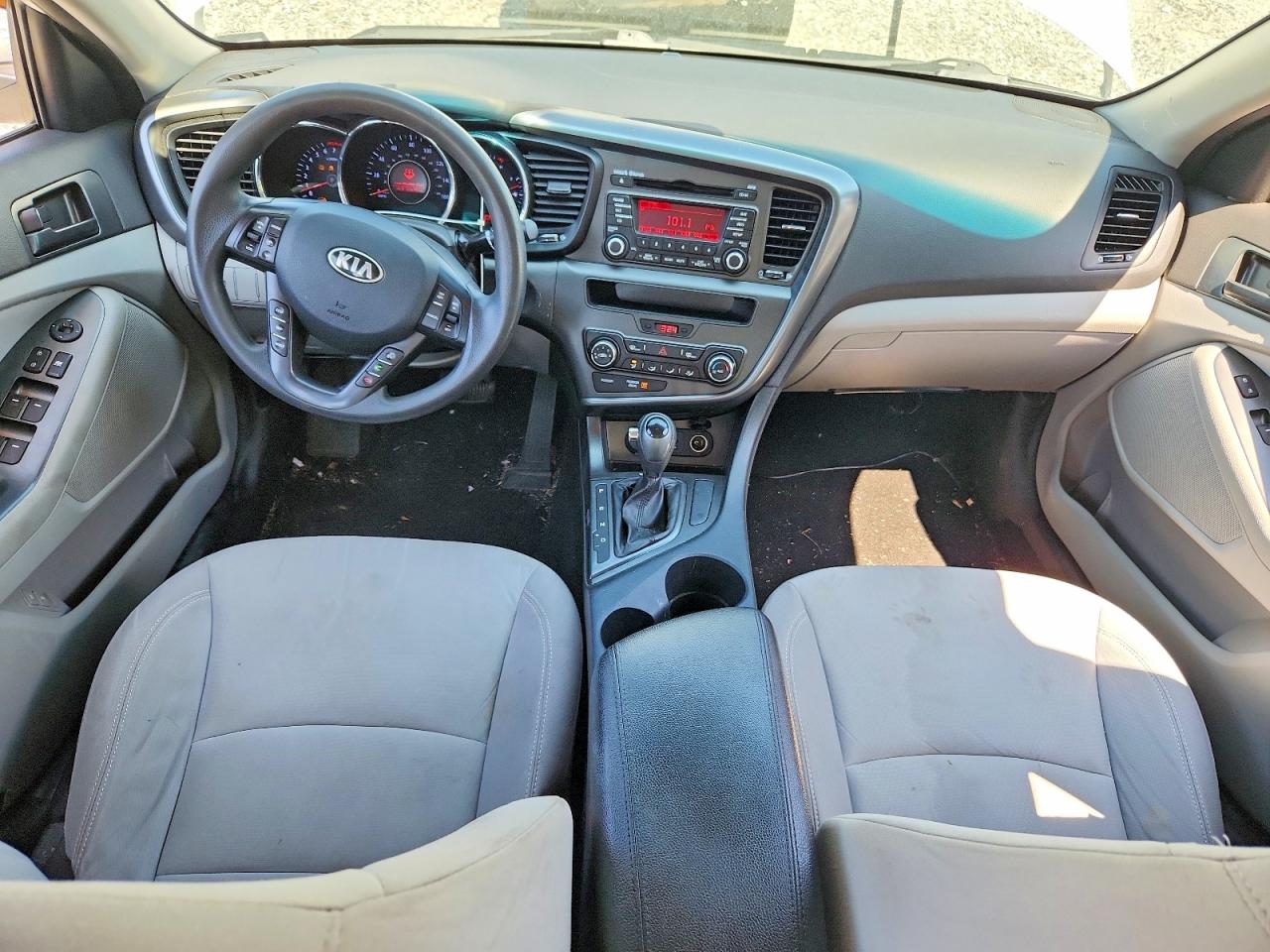 2013 KIA OPTIMA LX photo 15